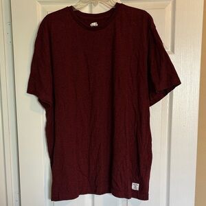 Roots men’s maroon short sleeve t-shirt size XL